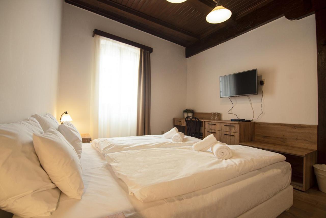 Jegverem Fogado Sopron Ngoại thất bức ảnh